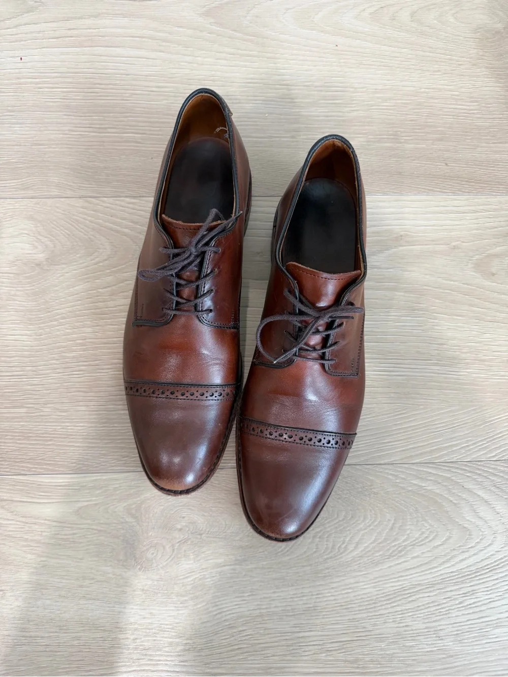 Allen Edmonds run very